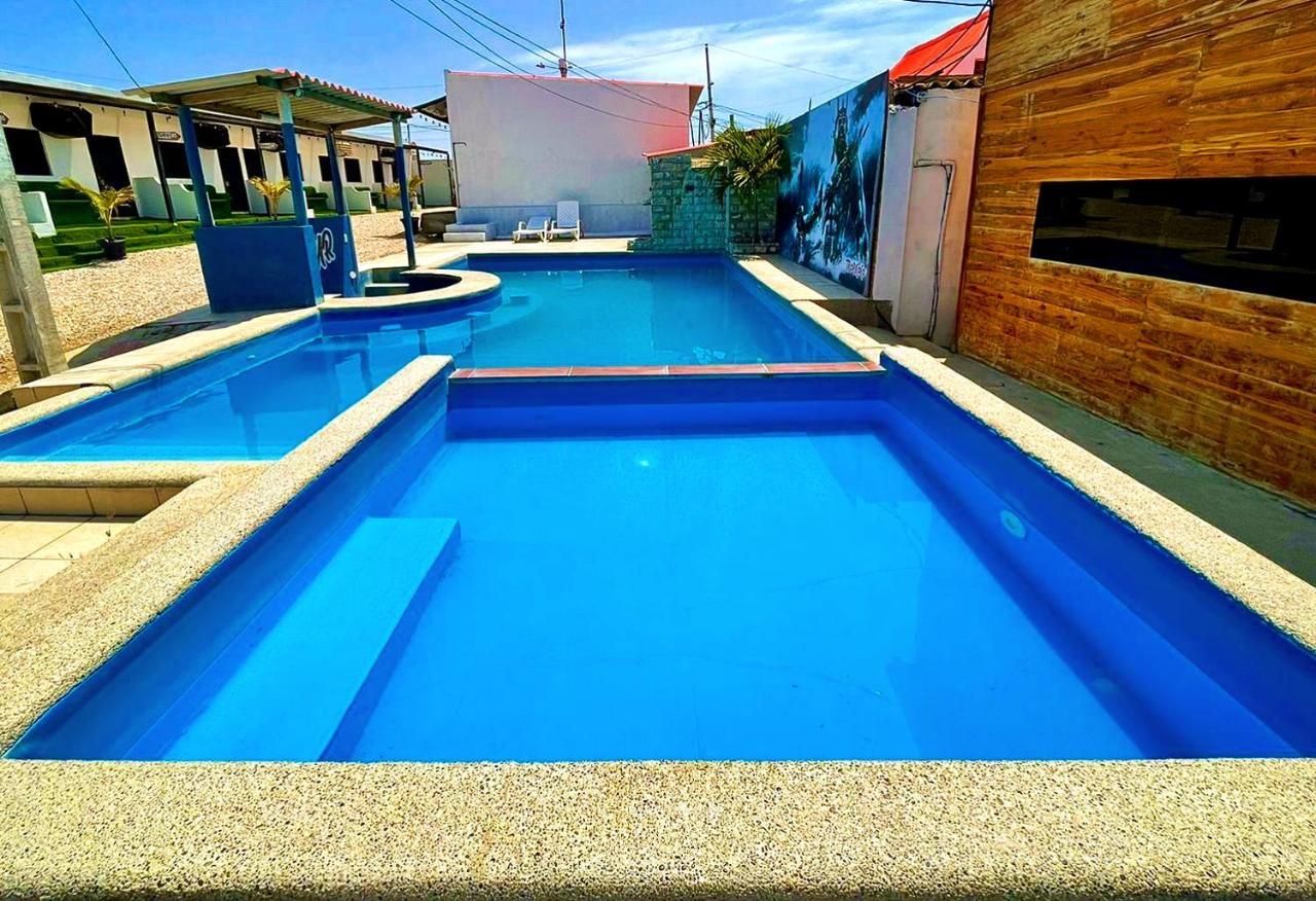 Hostal Tropicoco Hotell Playas Exteriör bild