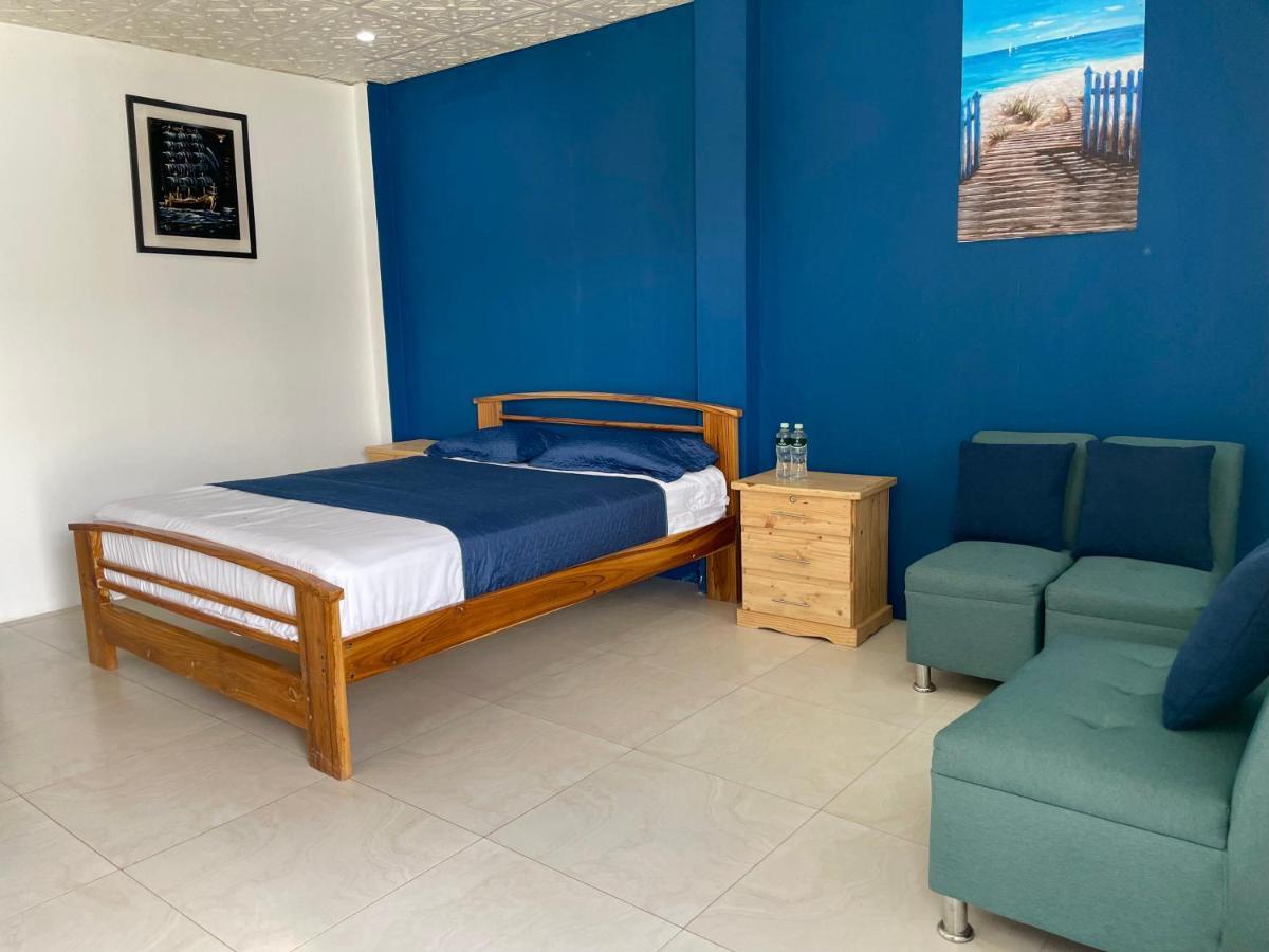 Hostal Tropicoco Hotell Playas Exteriör bild